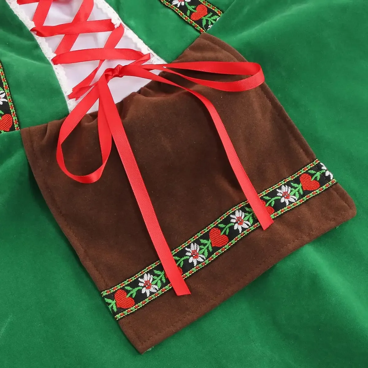 Lace-up bodice and apron front of the velvet dirndl dress