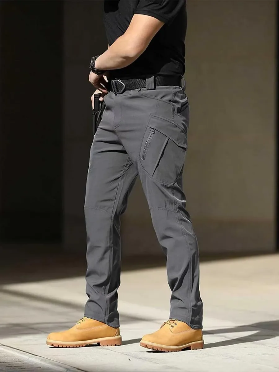 Side view of the tactical cargo pants with cargo pockets