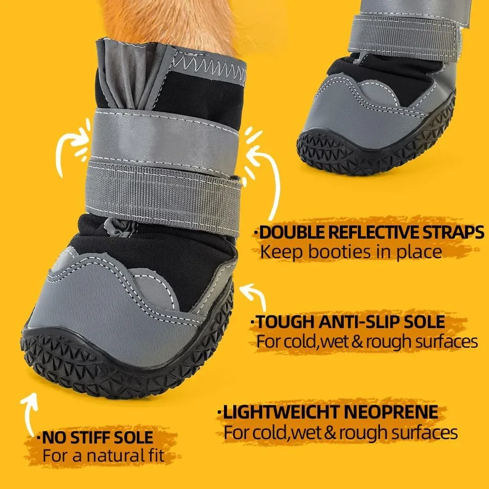 Reflective straps and rubber soles of the anti-slip dog boots