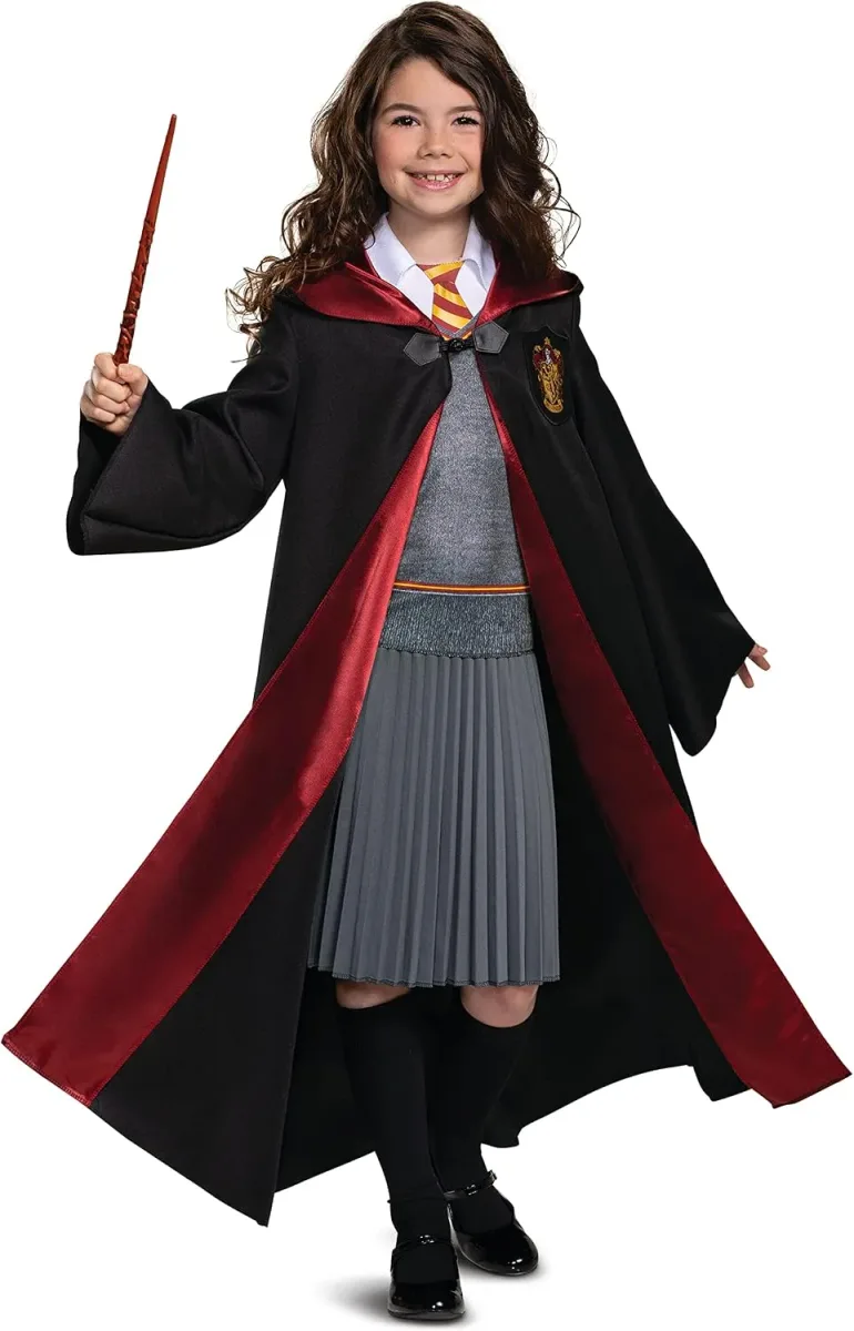 Child ready for Halloween in the kids wizard school costume